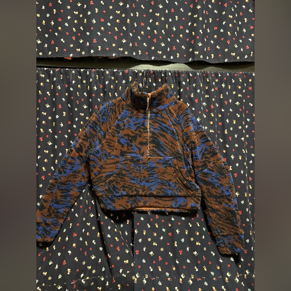 Lululemon Scuba Oversized Fleece Funnel Neck *Jacquard size M/L